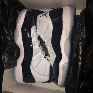 Nike Air Jordan 11 Concord Retro DS 2018